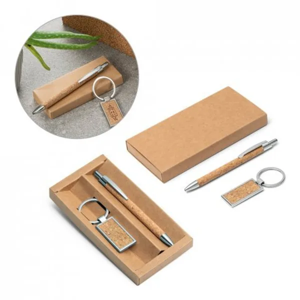 Conjunto composto por uma caneta esferográfica e chaveiro, ambos em metal e em cortiça (SP-93324) personalizado | D.JOB