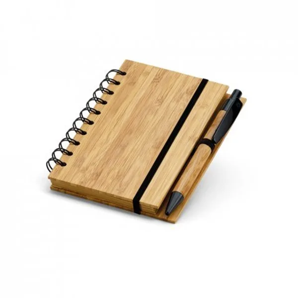 Caderno A6 espiral de capa dura em bambu, com páginas pautadas em papel 100% reciclado (SP-93486) personalizado | D.JOB