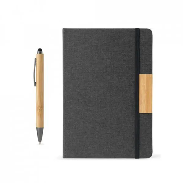 Conjunto composto por 1 caderno A5 com capa rígida e 1 caneta esferográfica em bambu (SP-93655) — foto 7 | D.JOB