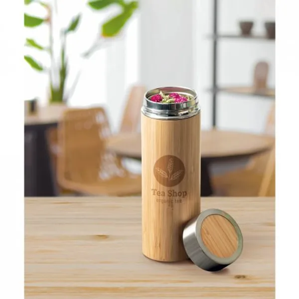 Garrafa térmica em aço inox 90% reciclado e bambu, de parede dupla isolada a vácuo (430 mL) (SP-94683) — foto 8 | D.JOB