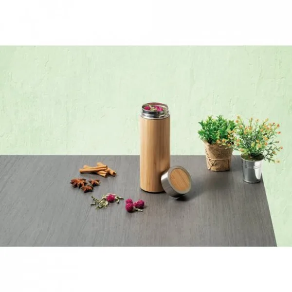 Garrafa térmica em aço inox 90% reciclado e bambu, de parede dupla isolada a vácuo (430 mL) (SP-94683) — foto 9 | D.JOB
